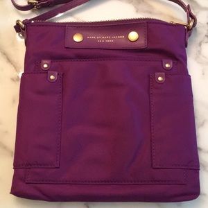 MARC BY MARC JACOBS Preppy SIA Crossbody PANSY PRP